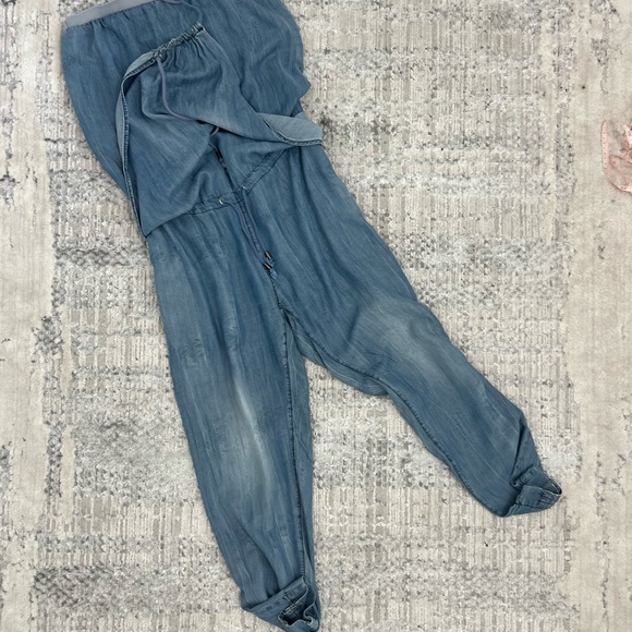 Denim summer jumpsuit. - Picture 2 of 5